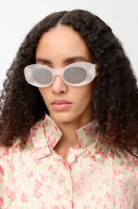 Abgeschrägte ovale Maxi-Anagram-Sonnenbrille
