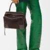 Amazona 180 Tasche in mittlerer Grösse aus Wildleder Amazona 180 Tasche in mittlerer Grösse aus Wildleder