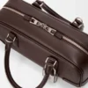 Amazona 23 Cropped-Tasche aus glänzendem Kalbsleder Amazona 23 Cropped-Tasche aus glänzendem Kalbsleder