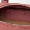 Amazona 23 Cropped-Tasche aus glänzendem Kalbsleder Amazona 23 Cropped-Tasche aus glänzendem Kalbsleder