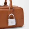 Amazona 23 Cropped-Tasche aus glänzendem Kalbsleder Amazona 23 Cropped-Tasche aus glänzendem Kalbsleder
