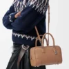Amazona 23 Tasche aus weichem, genarbtem Kalbsleder