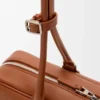 Amazona 31 Cropped-Tasche aus glänzendem Kalbsleder Amazona 31 Cropped-Tasche aus glänzendem Kalbsleder