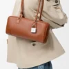 Amazona 31 Cropped-Tasche aus glänzendem Kalbsleder Amazona 31 Cropped-Tasche aus glänzendem Kalbsleder