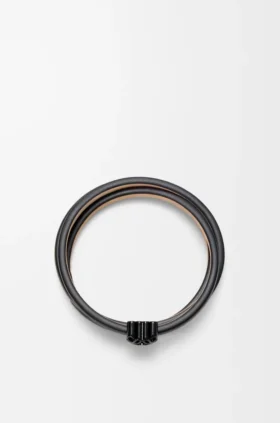 Anagram Bombé Twist-Armband aus Kalbsleder