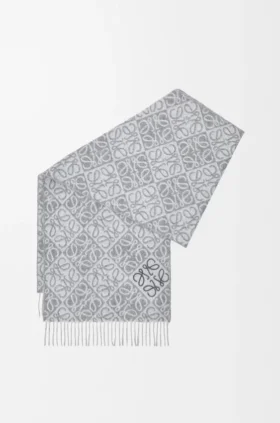 Anagram-Schal aus Wolle und Kaschmir