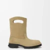 Bobby-Stiefel aus gewachstem Spaltkalbsleder Bobby-Stiefel aus gewachstem Spaltkalbsleder
