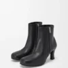 Bobine-Stiefel aus Nappa-Lammleder Bobine-Stiefel aus Nappa-Lammleder