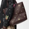 «Cats XL Puzzle Fold»-Tasche aus Nappa-Kalbsleder «Cats XL Puzzle Fold»-Tasche aus Nappa-Kalbsleder