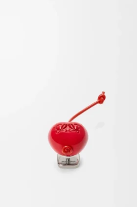 Cherry-Anstecknadel
