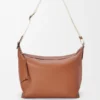 Cubi Crossbody-Tasche aus geschmeidigem, glattem Kalbsleder und Jacquard Cubi Crossbody-Tasche aus geschmeidigem, glattem Kalbsleder und Jacquard