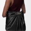 Drapierte Tote Bags aus weichem Nappa-Lammleder Drapierte Tote Bags aus weichem Nappa-Lammleder