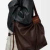 Drapierte Tote Bags aus weichem Nappa-Lammleder Drapierte Tote Bags aus weichem Nappa-Lammleder