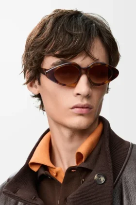 Dreieckige, schmale Sonnenbrille