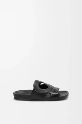 Ease Monogram Pantolette aus pflanzlich gegerbtem Kalbsleder