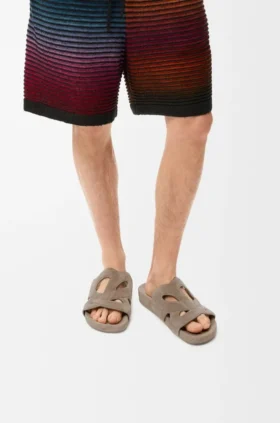 Ease Monogram Slipper aus Wildleder