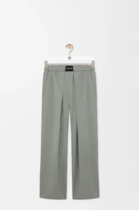 Elastische Hose aus Wolle Elastische Hose aus Wolle