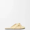Flamenco-Knoten-Mule aus Lammleder