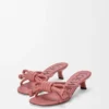 Flamenco-Knoten-Sandale aus Lammleder