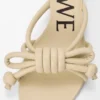 Flamenco-Knoten-Sandale aus Lammleder