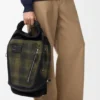 Flex-Roll-Top-Rucksack aus Canvas und gebürstetem Wildleder Flex-Roll-Top-Rucksack aus Canvas und gebürstetem Wildleder