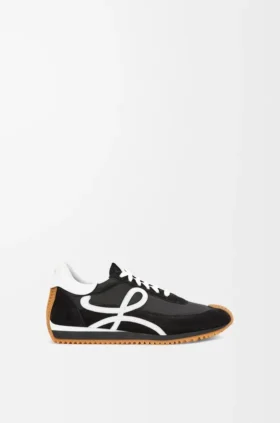 «Flow Runner» aus Nylon und Wildleder