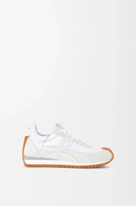 «Flow Runner» aus Nylon und Wildleder