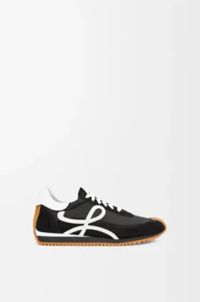 «Flow Runner» aus Nylon und Wildleder