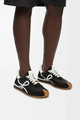 «Flow Runner» aus Nylon und Wildleder