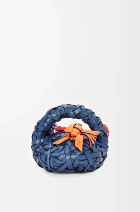 Flower Türstopper aus Stein und Kalbsleder