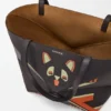 «Futurist Cat» Puzzle Fold Tote in mittlerer Grösse aus Nappa-Kalbsleder «Futurist Cat» Puzzle Fold Tote in mittlerer Grösse aus Nappa-Kalbsleder