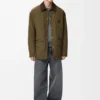 Gepolstertes Overshirt aus technischem Shell-Material Gepolstertes Overshirt aus technischem Shell-Material