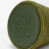 Giesskannen-Tasche aus Raffia und Kalbsleder Giesskannen-Tasche aus Raffia und Kalbsleder