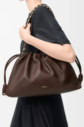 Grosse Flamenco Purse aus weichem Nappa-Lammleder