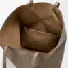 Grosse, horizontale Puzzle Fold-Tragetasche aus weichem, genarbtem Kalbsleder Grosse, horizontale Puzzle Fold-Tragetasche aus weichem, genarbtem Kalbsleder