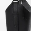 Grosse Loop Hobo aus geschmeidigem genarbtem Kalbsleder