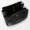 Grosse Madrid-Tasche aus geschmeidigem Kalbsleder Grosse Madrid-Tasche aus geschmeidigem Kalbsleder