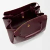 Grosse Madrid-Tasche aus geschmeidigem Kalbsleder Grosse Madrid-Tasche aus geschmeidigem Kalbsleder
