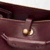 Grosse Madrid-Tasche aus geschmeidigem Kalbsleder Grosse Madrid-Tasche aus geschmeidigem Kalbsleder