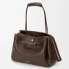Grosse Madrid-Tasche aus geschmeidigem Kalbsleder Grosse Madrid-Tasche aus geschmeidigem Kalbsleder
