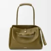Grosse Madrid-Tasche aus geschmeidigem Kalbsleder Grosse Madrid-Tasche aus geschmeidigem Kalbsleder