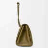 Grosse Madrid-Tasche aus geschmeidigem Kalbsleder Grosse Madrid-Tasche aus geschmeidigem Kalbsleder