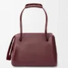 Grosse Madrid-Tasche aus geschmeidigem Kalbsleder Grosse Madrid-Tasche aus geschmeidigem Kalbsleder