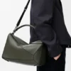 Grosse Puzzle-Tasche aus geschmeidigem genarbtem Kalbsleder Grosse Puzzle-Tasche aus geschmeidigem genarbtem Kalbsleder