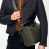 Grosse Puzzle-Tasche aus geschmeidigem genarbtem Kalbsleder Grosse Puzzle-Tasche aus geschmeidigem genarbtem Kalbsleder
