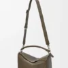 Grosse Puzzle-Tasche aus geschmeidigem genarbtem Kalbsleder Grosse Puzzle-Tasche aus geschmeidigem genarbtem Kalbsleder