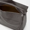 Grosse Puzzle-Tasche aus geschmeidigem genarbtem Kalbsleder Grosse Puzzle-Tasche aus geschmeidigem genarbtem Kalbsleder