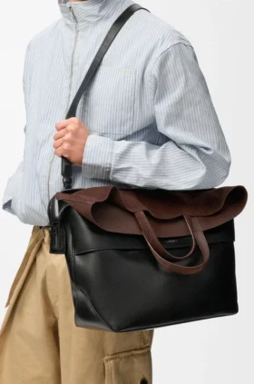 Grosse Switch-Tasche aus Papierkalbsleder und Wildleder