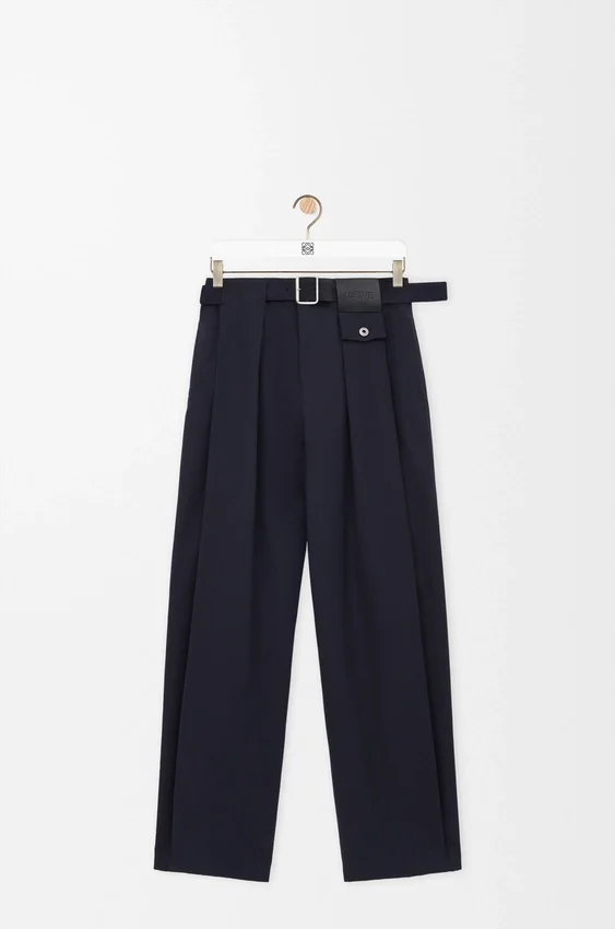 Hose aus Baumwolle und Seide Hose aus Baumwolle und Seide
