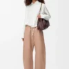 Hose mit geradem Bein aus Nappa-Lammleder Hose mit geradem Bein aus Nappa-Lammleder